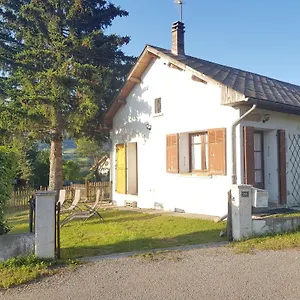 https://le-sapin.fr-provencehotel.com